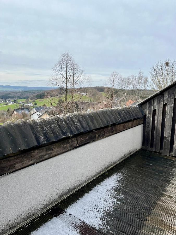 Gasthaus Zur Burgschaenke Aremberg Exteriör bild