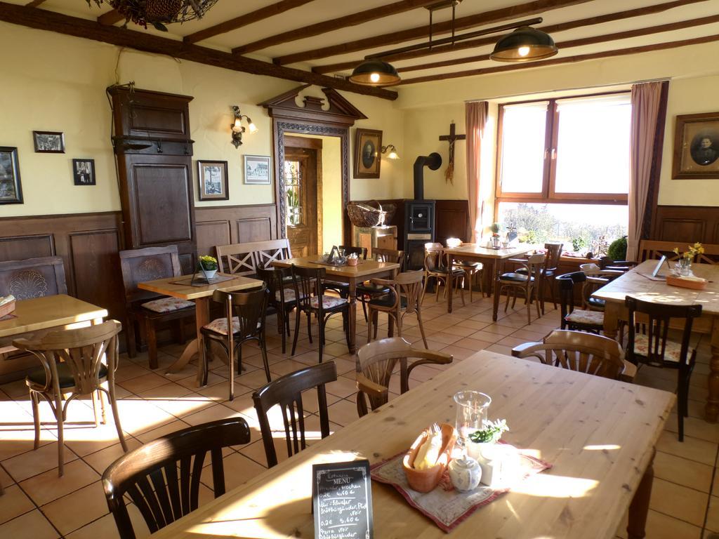Gasthaus Zur Burgschaenke Aremberg Exteriör bild